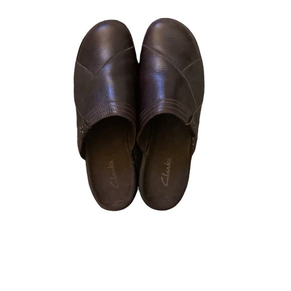 CLARKS Women's Brown Leather Comfort Slip On Everyday Shoes-Size 8M - Picture 2 of 16